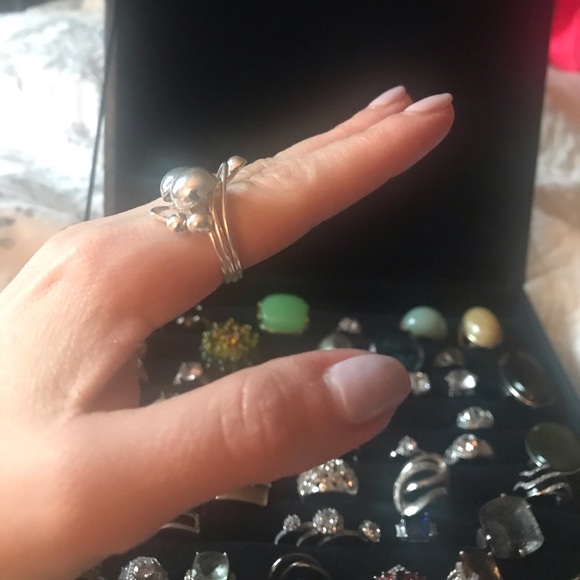 Unique Sterling Silver Ring 🎁 - Picture 4 of 4